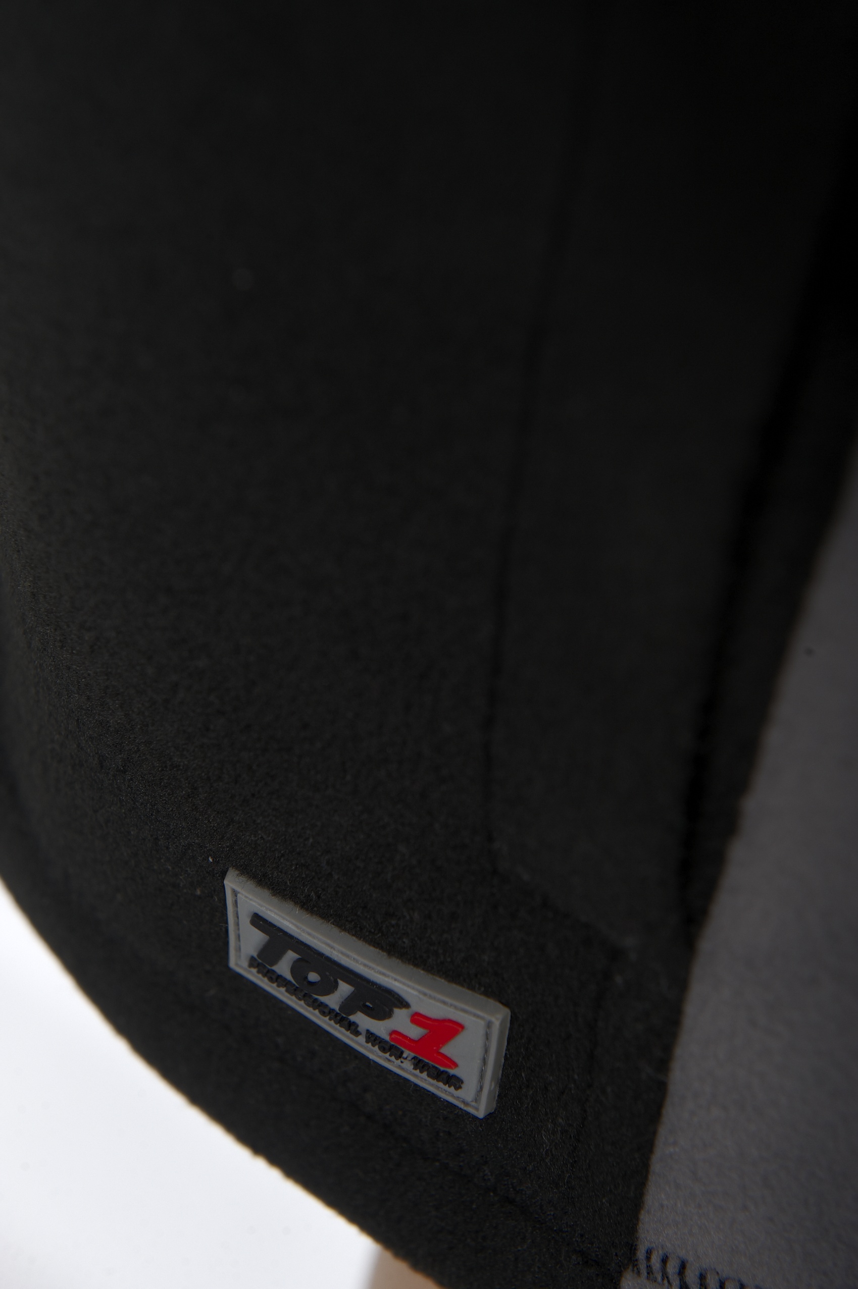 Polar Pro — Finition et écusson Top1